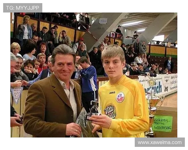 德甲联赛中是否存在东德背景球队?历史与现实回顾